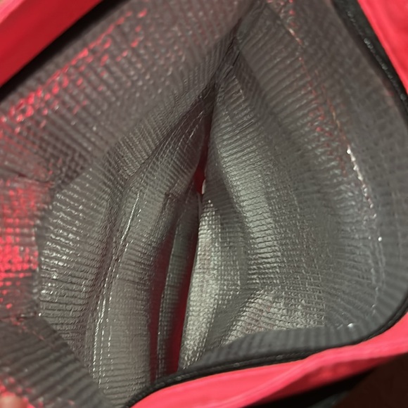 NWT Victoria’s Secret Cooler Tote Bag - Picture 5 of 5